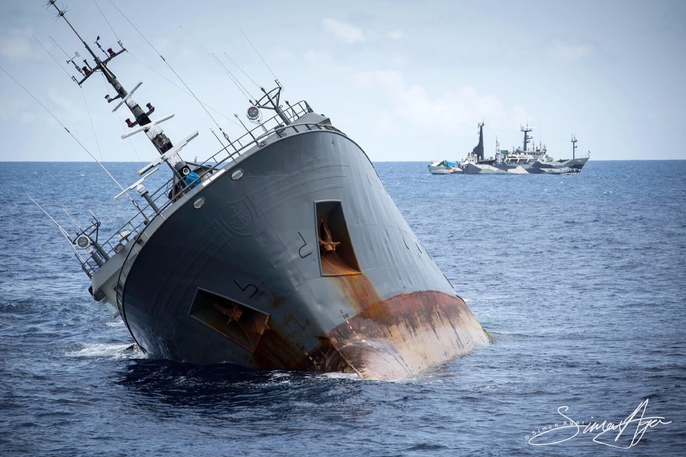 Simon Ager - sea shepherd 7